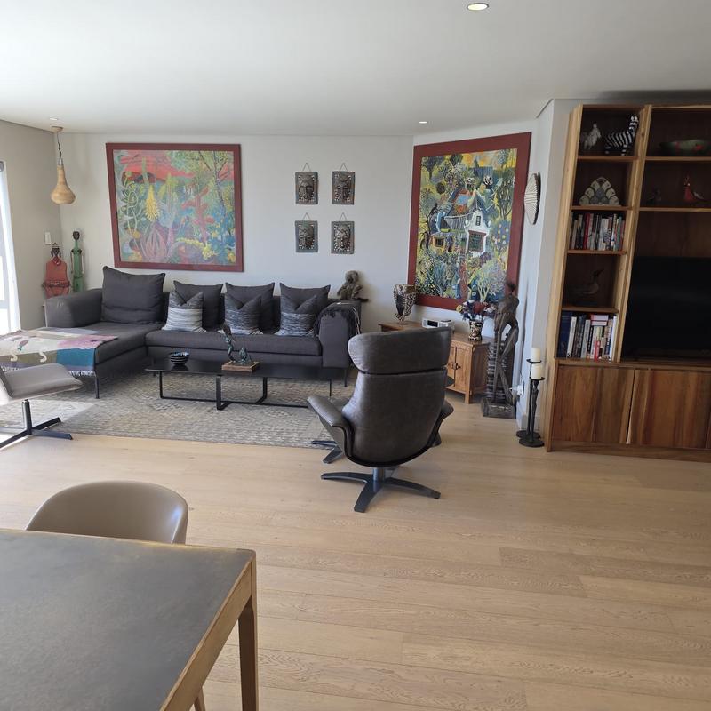 3 Bedroom Property for Sale in Green Point Western Cape